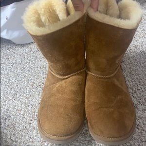 Ugg Bailey Bows